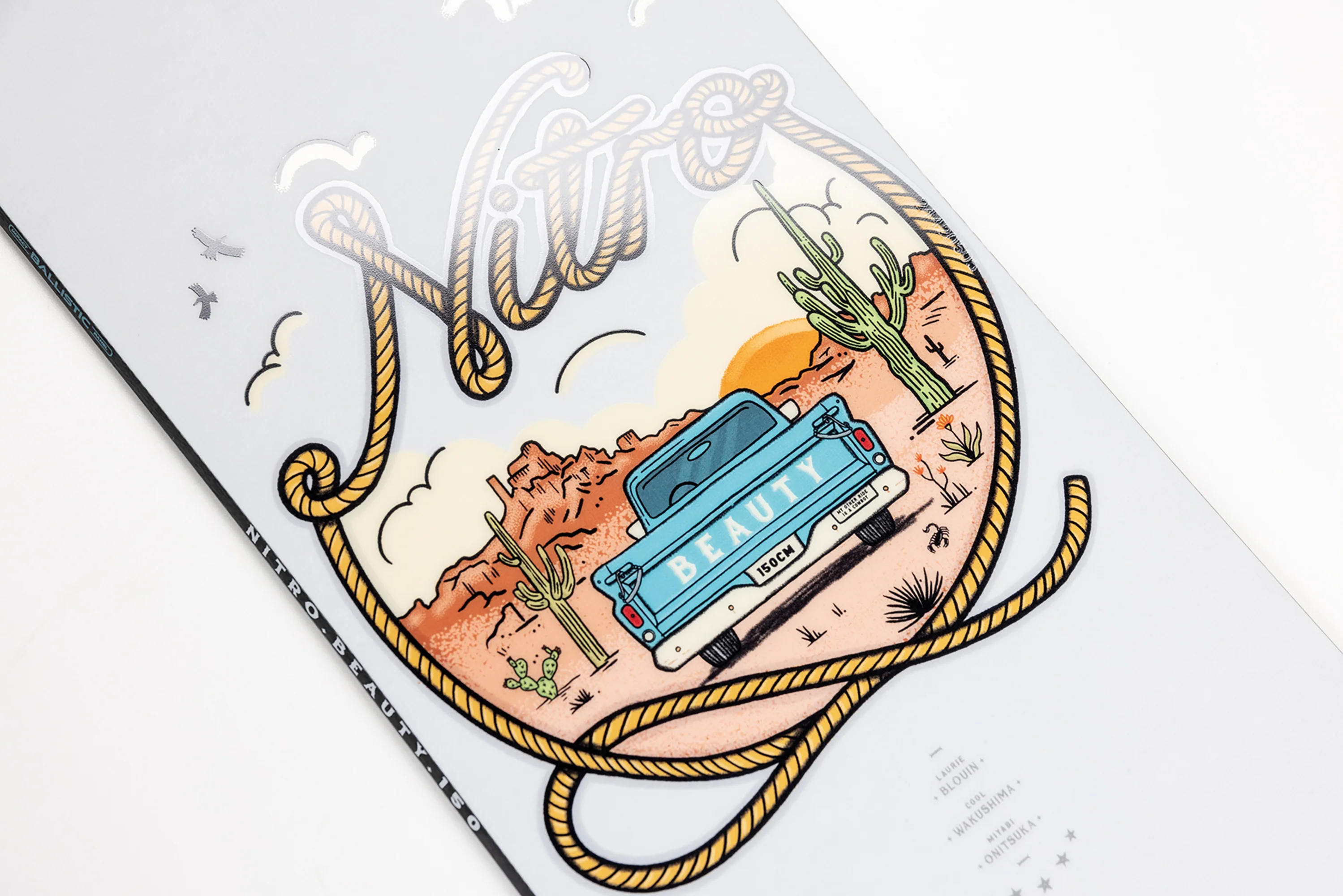 Nitro Beauty Women's Snowboard - Image 3