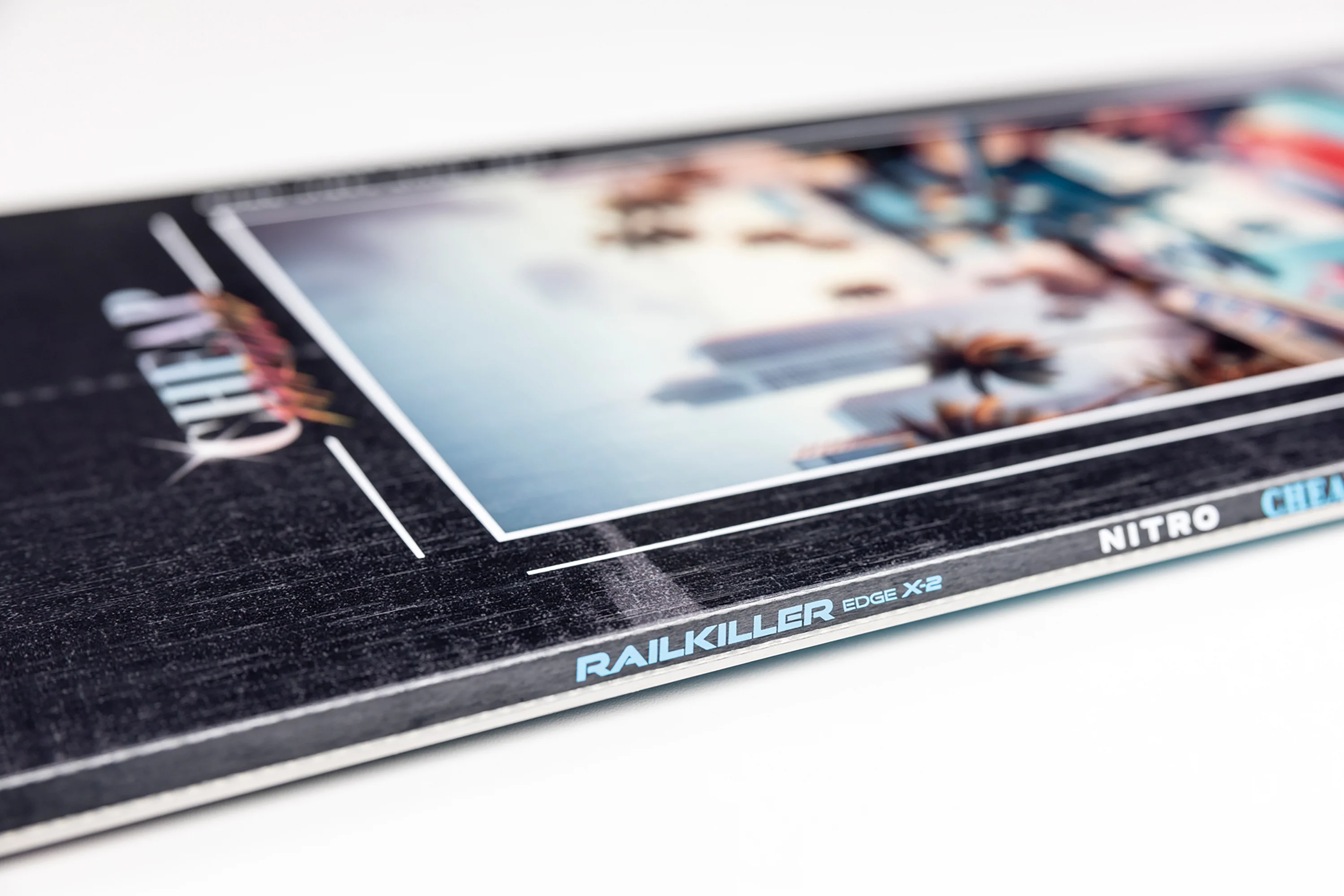 Nitro Cheap Thrills Wide Snowboard - Image 10