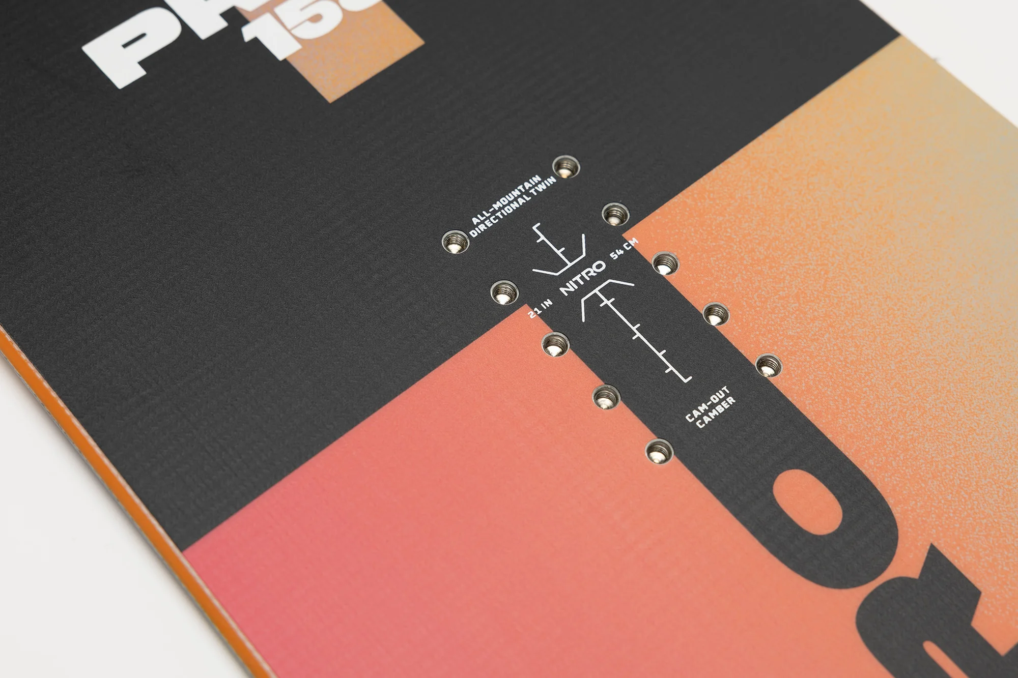 Nitro Prime Chroma Cam-Out w. Snowboard - Image 7