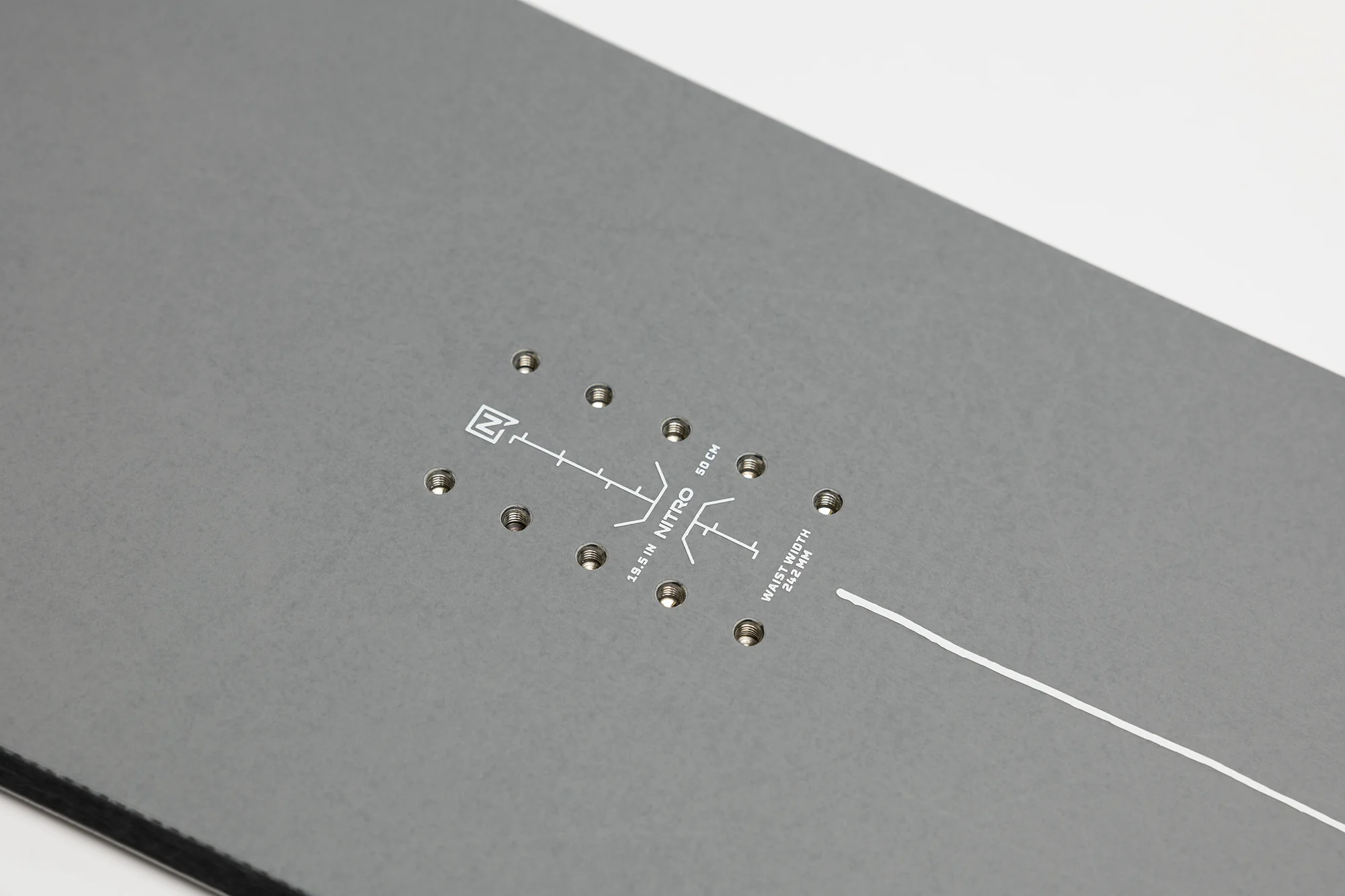 Nitro Victoria Women's Snowboard - Image 3